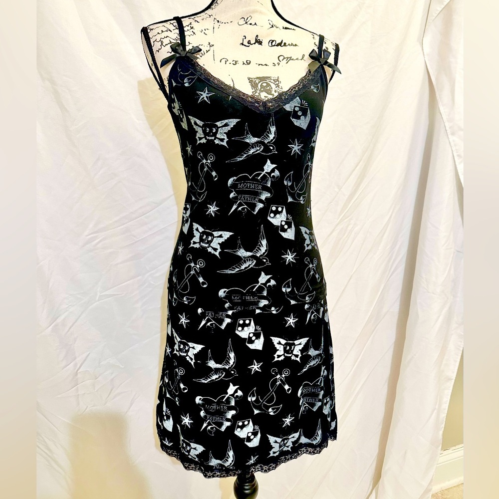 Sourpuss 2 Piece Traditional Tattoo Print Top And Matching Skirt Bodycon Fit